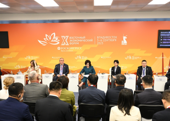 Xi extends congratulations to plenary session of China-Russia friendship committee